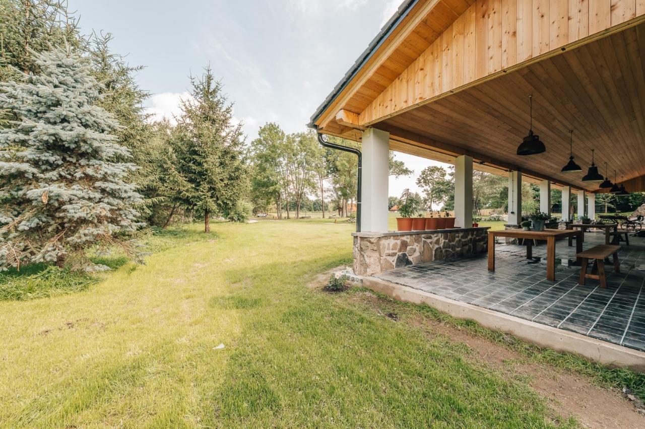 Appartement Farma Mracov à Kadov  Extérieur photo